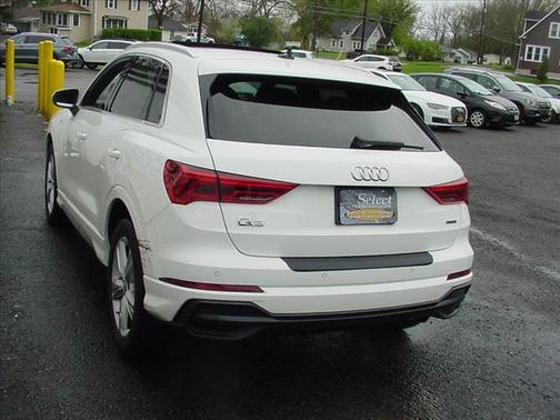 2020 Audi Q3 45 S line Prestige