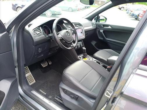 Grey 2021 Volkswagen Tiguan 2.0T SE R-Line Black 4MOTION