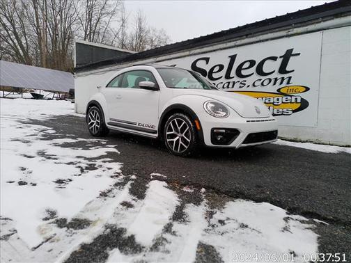 2016 Volkswagen Beetle 1.8T Dune