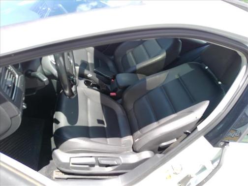White 2017 Volkswagen Jetta 1.4T SE