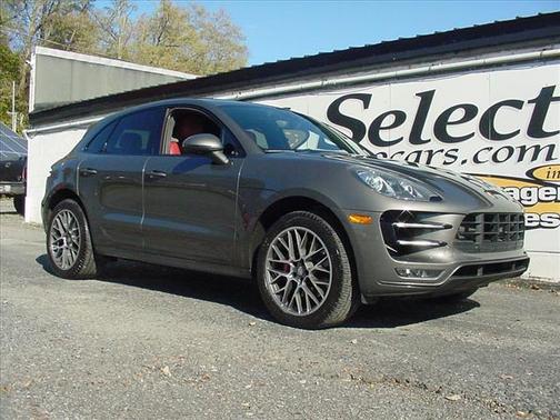 2016 Porsche Macan Turbo