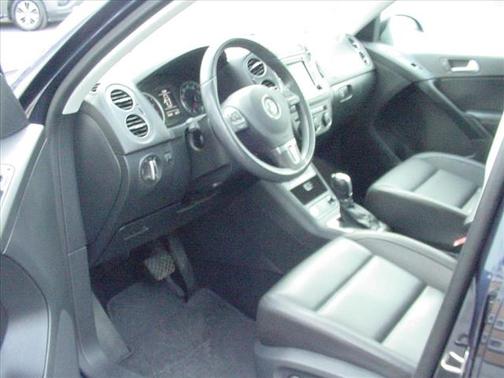 2016 Volkswagen Tiguan SE