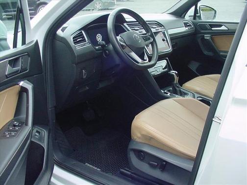 2022 Volkswagen Tiguan 2.0T SE 4MOTION