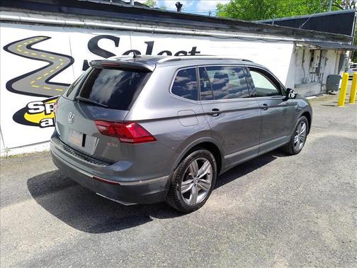 Grey 2019 Volkswagen Tiguan 2.0T SEL