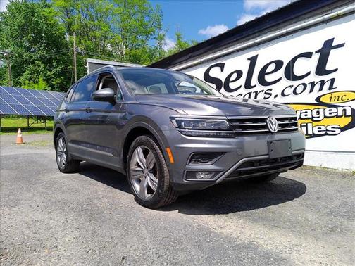 Grey 2019 Volkswagen Tiguan 2.0T SEL