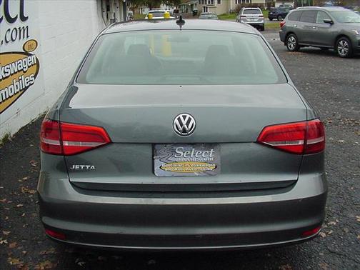 2015 Volkswagen Jetta Man S w/Technology