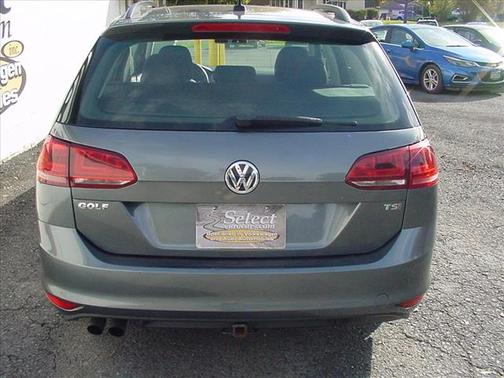 2017 Volkswagen Golf SportWagen TSI S