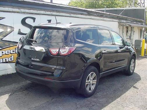 2017 Chevrolet Traverse 1LT