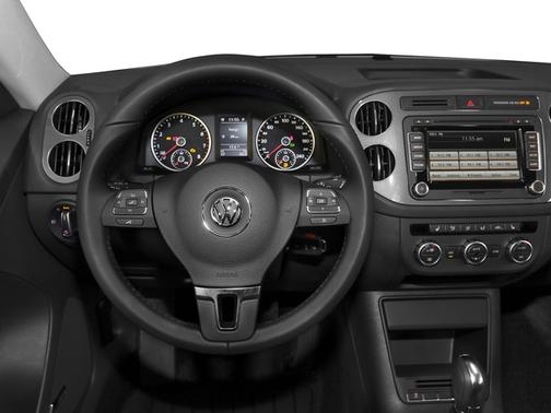 Blue 2016 Volkswagen Tiguan SE