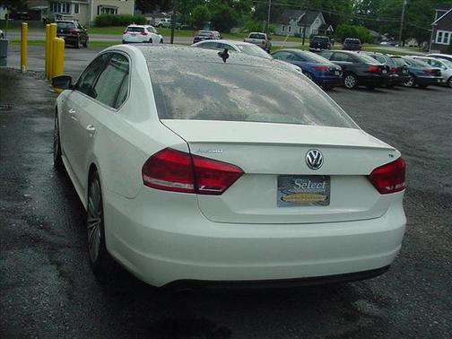 2015 Volkswagen Passat 1.8T Auto Sport