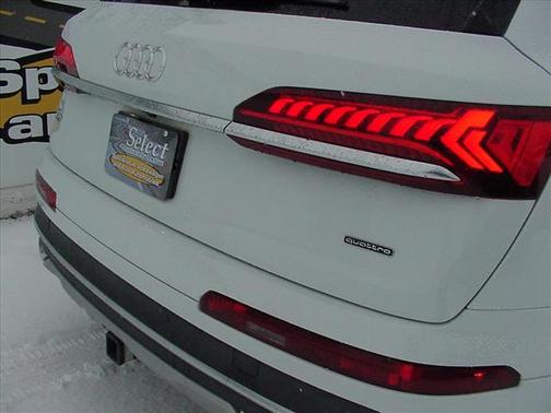 2021 Audi Q7 55 Premium Plus