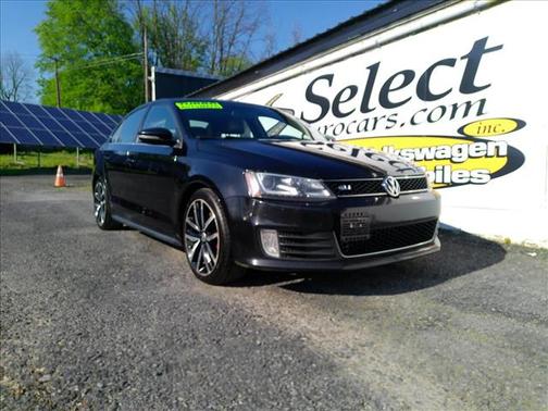 Black 2013 Volkswagen Jetta GLI Autobahn