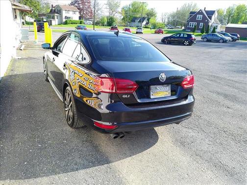 Black 2013 Volkswagen Jetta GLI Autobahn