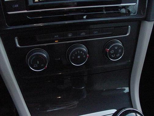 2019 Volkswagen Golf 1.4T S