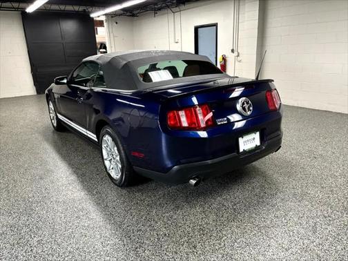 2011 Ford Mustang V6 Premium