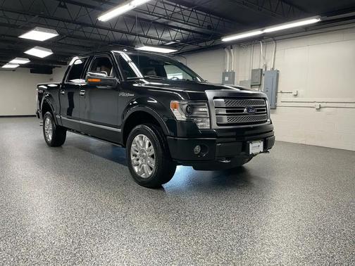 Tuxedo Black Metallic 2014 Ford F-150 Platinum