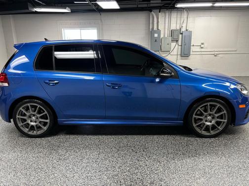 2012 Volkswagen Golf R 4-Door w/DCC & Navigation