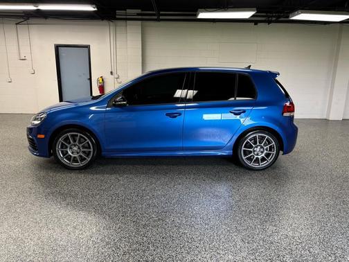 2012 Volkswagen Golf R 4-Door w/DCC & Navigation