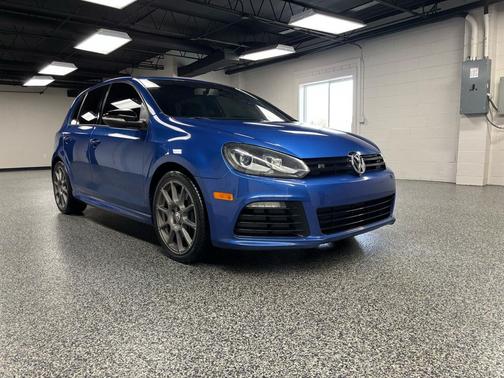 2012 Volkswagen Golf R 4-Door w/DCC & Navigation