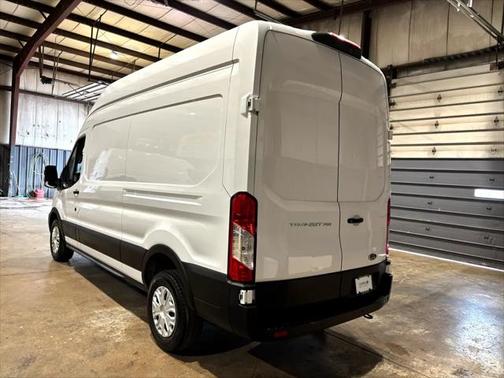 2021 Ford Transit-250 Base