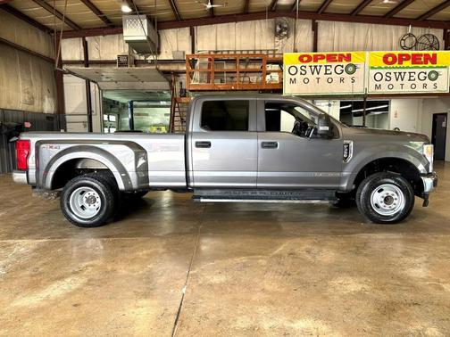2022 Ford F-350 XL