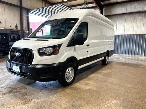 2022 Ford Transit-250 Base