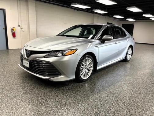 2018 Toyota Camry Hybrid XLE