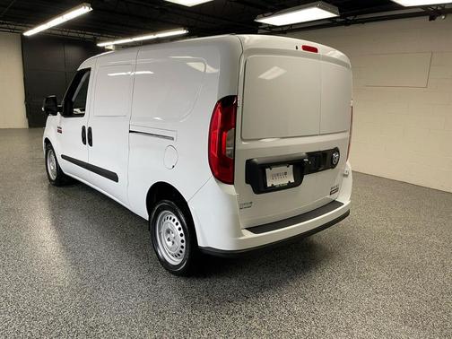 2022 RAM ProMaster City Tradesman