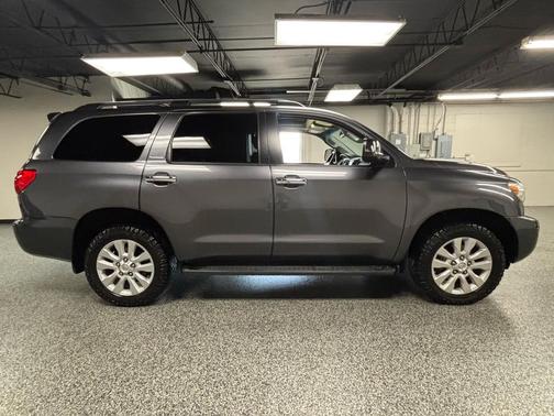 2016 Toyota Sequoia Platinum