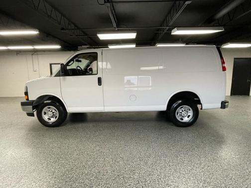 2020 Chevrolet Express 2500 RWD 2500 Regular Wheelbase WT