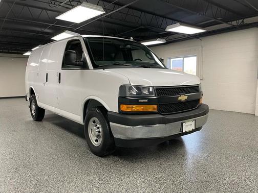 2020 Chevrolet Express 2500 RWD 2500 Regular Wheelbase WT