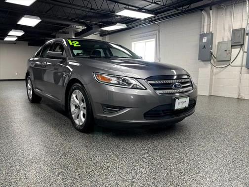 2012 Ford Taurus SEL