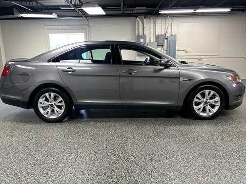 2012 Ford Taurus SEL
