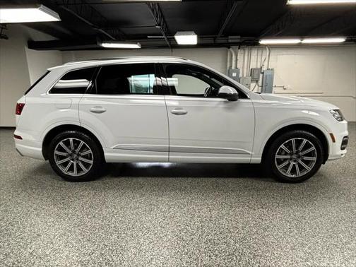 2017 Audi Q7 3.0T Prestige