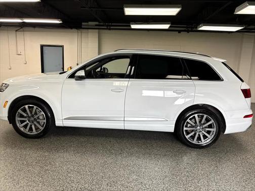 2017 Audi Q7 3.0T Prestige
