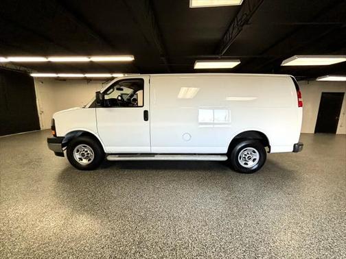 2022 GMC Savana 2500 Work Van