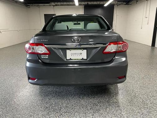 2011 Toyota Corolla LE