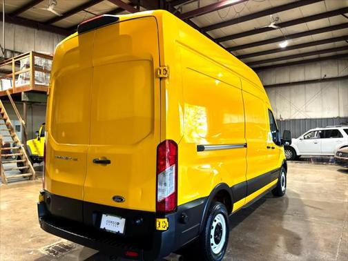 2020 Ford Transit-250 Base