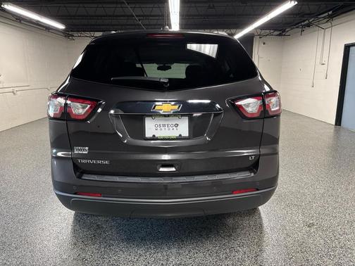 2017 Chevrolet Traverse 1LT