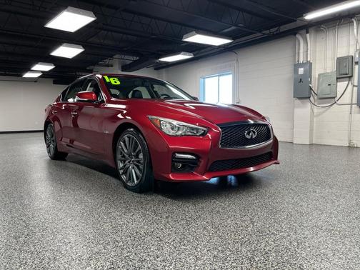 2016 INFINITI Q50 3.0t RED SPORT 400