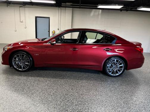 2016 INFINITI Q50 3.0t RED SPORT 400