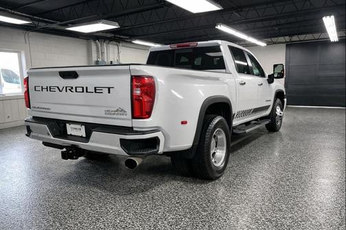 2021 Chevrolet Silverado 3500 High Country