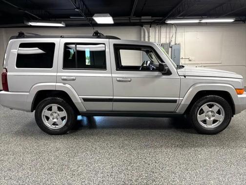 2007 Jeep Commander Sport