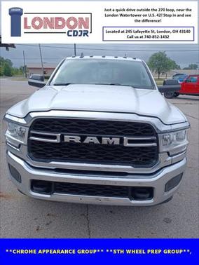 2020 RAM 2500 Tradesman Crew Cab 4X4 8' Box