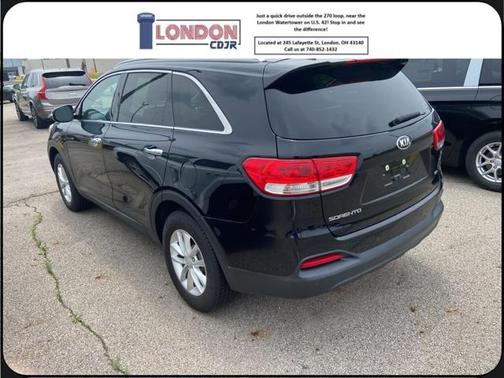 2017 Kia Sorento LX