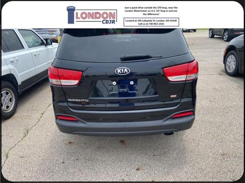 2017 Kia Sorento LX