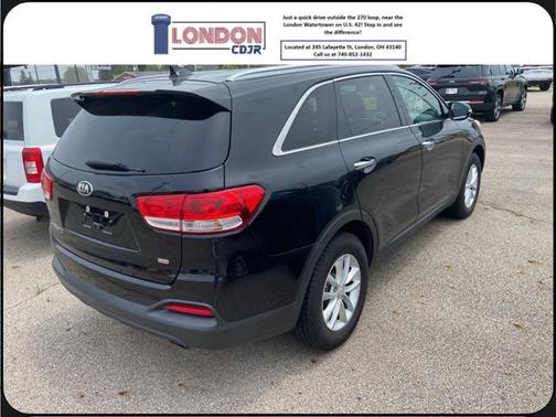 2017 Kia Sorento LX