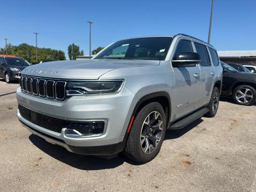 2023 Jeep Wagoneer Series III 4x4