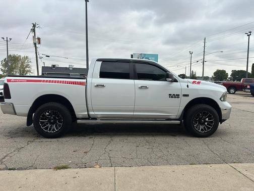 2016 RAM 1500 Big Horn