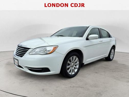 2013 Chrysler 200 Touring